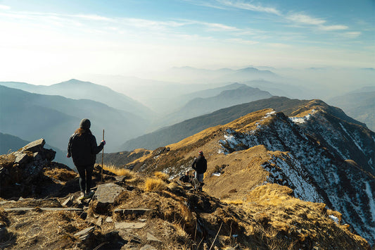 TRAIL NAVIGATION & SAFETY: TOP HIKING APPS